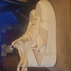 H&M white/grey leather/suede sneaker sz 8.5
